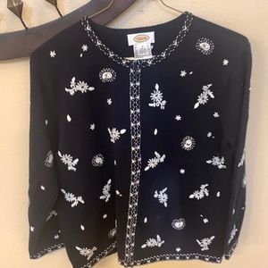 Talbots patterned sweater size small -zips in front